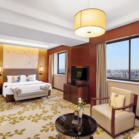 Enlux Hotel Csinan Kültér fotó