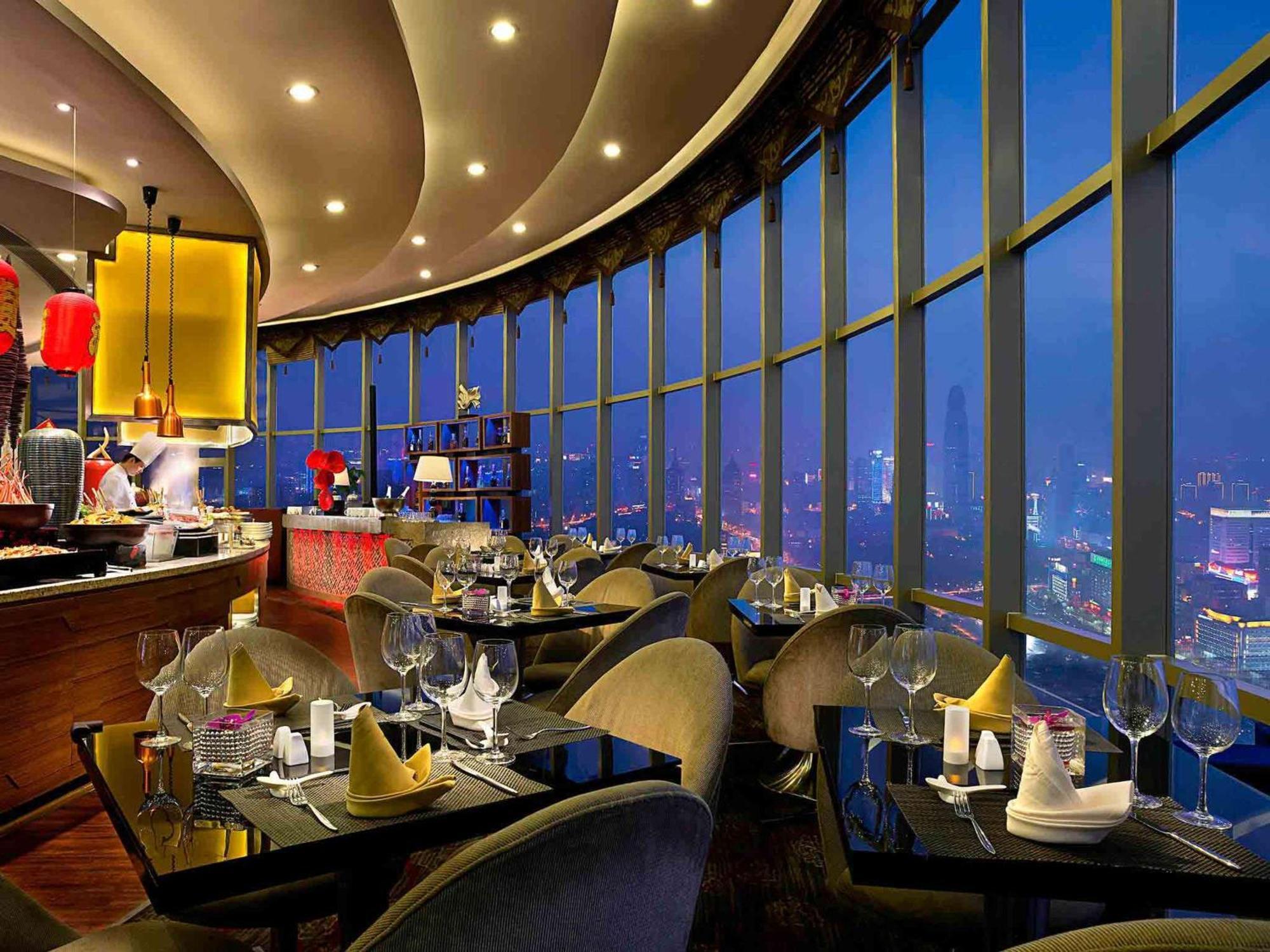 Enlux Hotel Csinan Kültér fotó